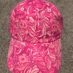 New Lilly Pulitzer Runaround Hat